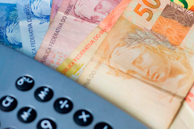 Protesto de dívidas judiciais em cartórios cresce 22% no País; Kajuru é um dos alvos